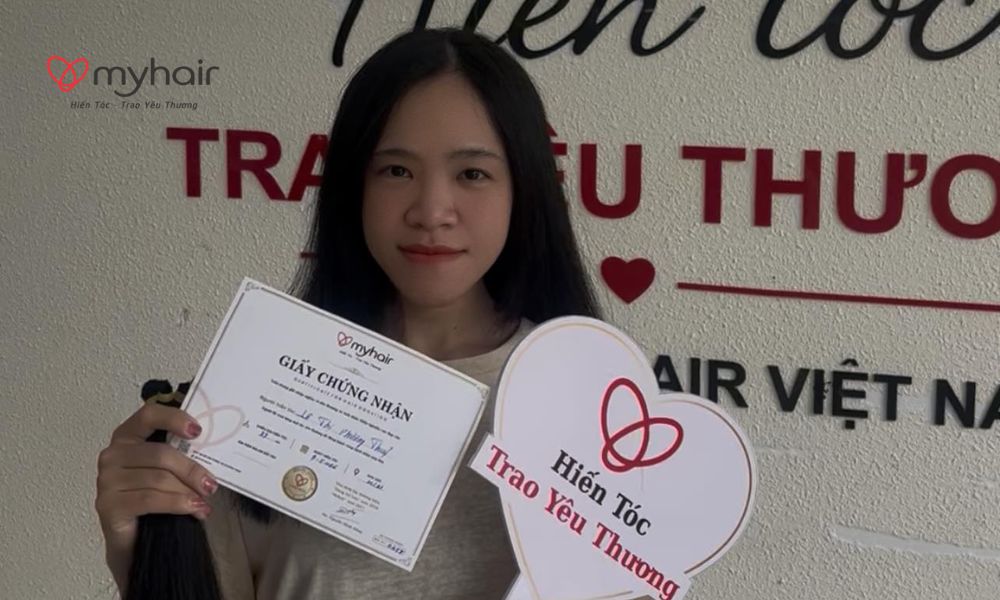 Ánh mắt vui vẻ sau khi tham gia hiến tóc ở Trà Vinh