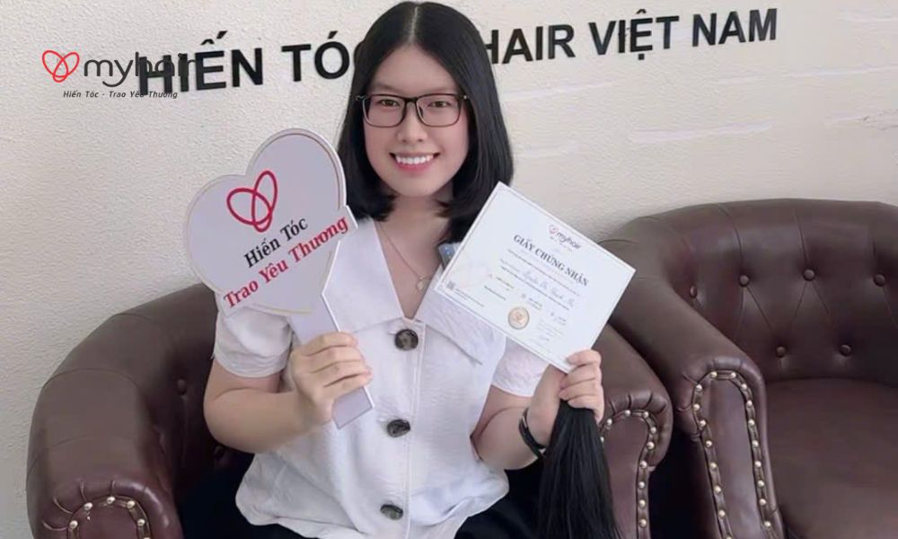 Gương mặt đầy cảm xúc sau hành trình hiến tóc ở Long An