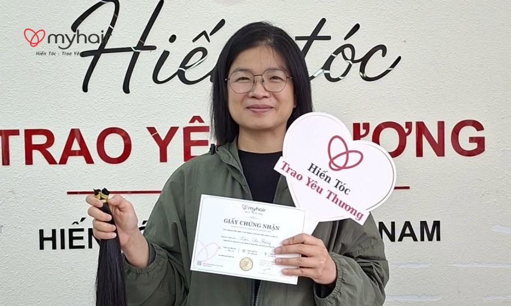 Hiến tóc ở Đồng Tháp không chỉ là cắt tóc mà còn là trao đi hy vọng