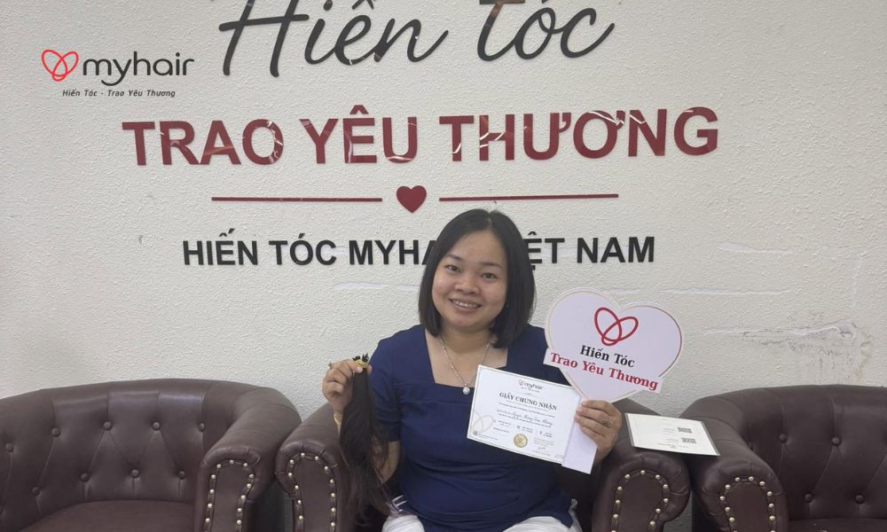Một mái tóc được cắt đi để mở ra niềm vui cho người khác từ hiến tóc ở Đồng Tháp